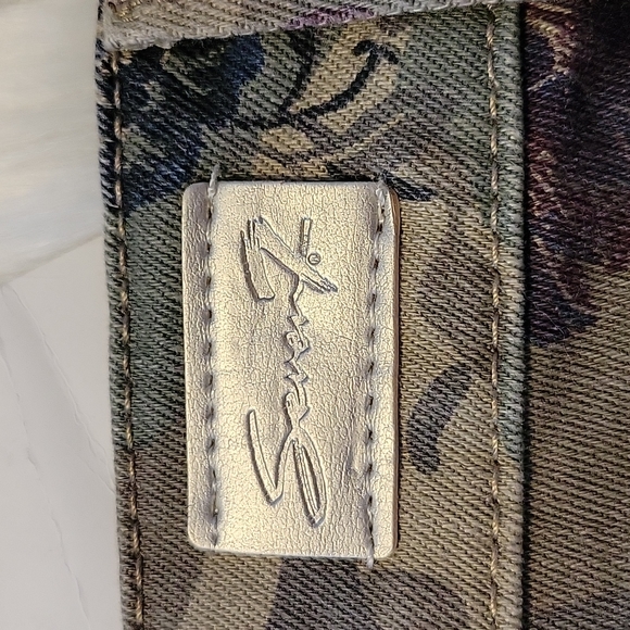 Seven 7 Mid Rise Ankle Skinny NWT - Picture 7 of 7